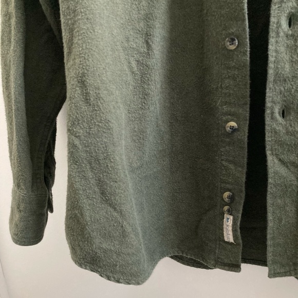 Vintage oversized green flannel shirt - Picture 2 of 6